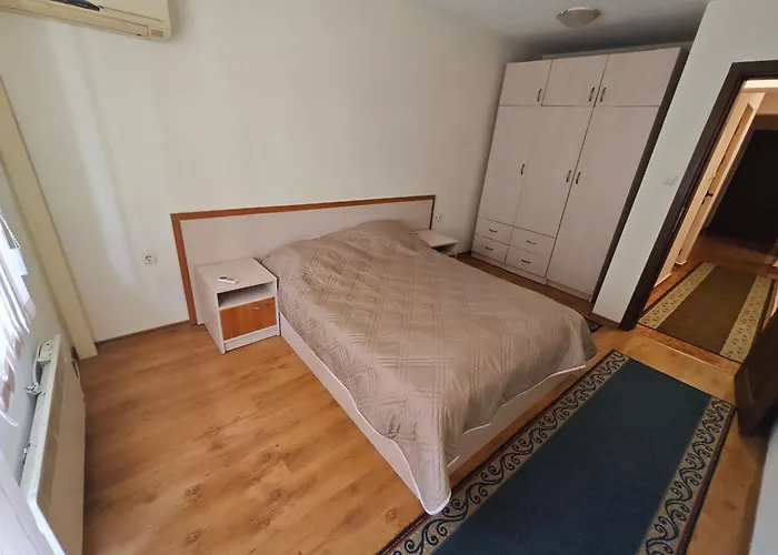 Samuil Apartments